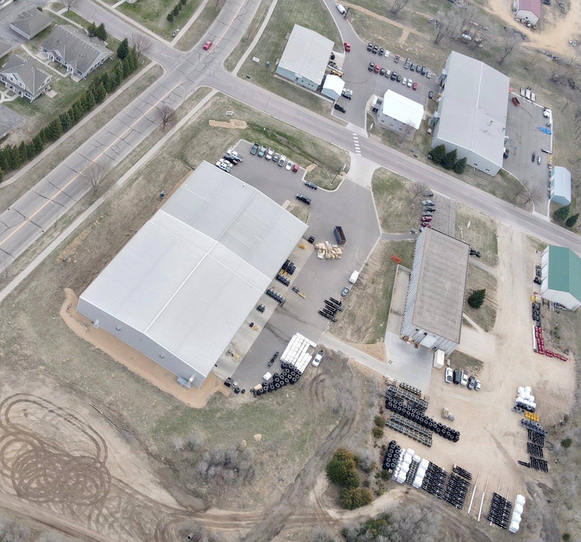 Jarraff by Prinoth | High‑Reach Trimmers & Vegetation Control - Prinoth