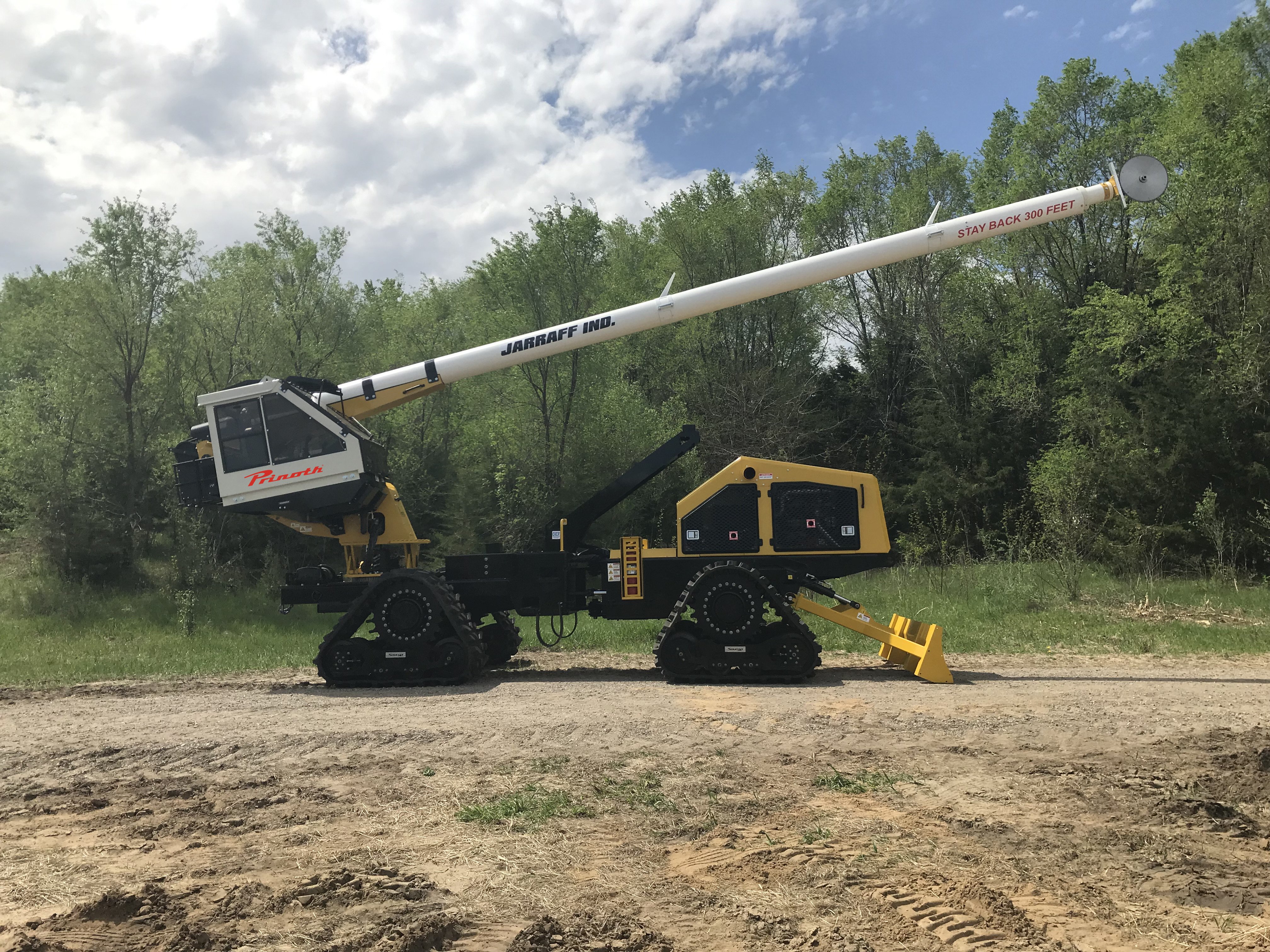 Quad-Track-Jarraff - Podador de Árvores - Prinoth